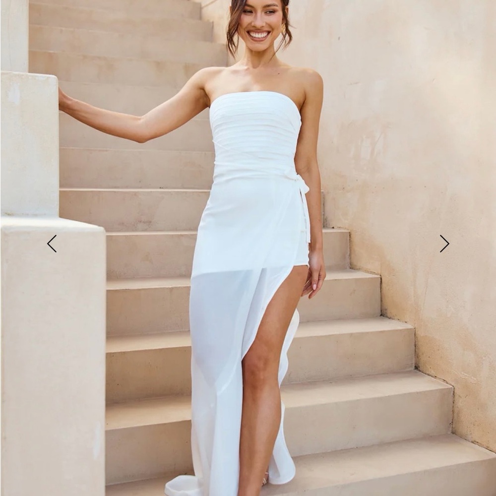 Hello Molly Strapless White Dress